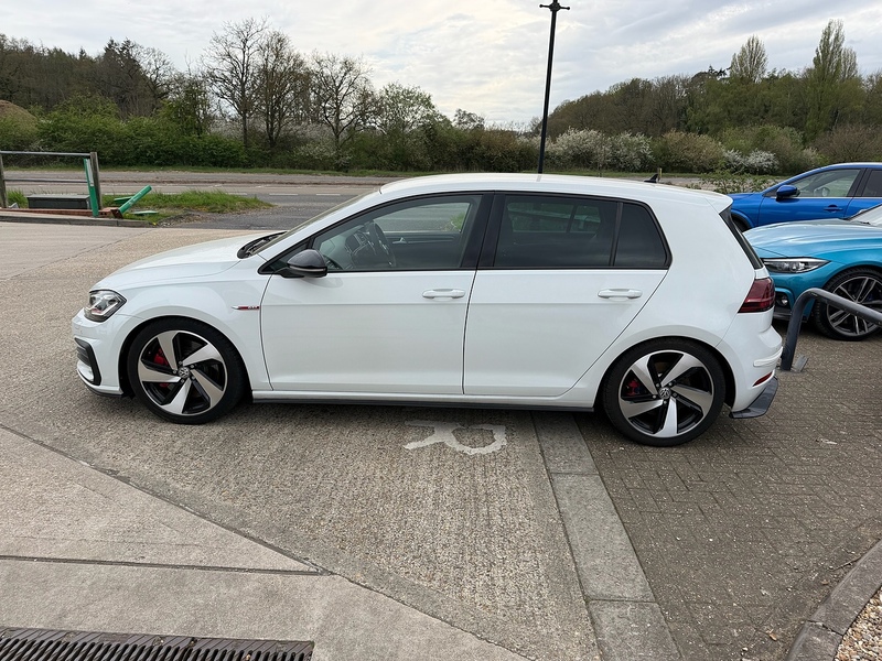 Volkswagen Golf 2.0 TSI GPF GTI Performance Hatchback 5dr Petrol DSG Euro 6 (s/s) (245 ps) - U10003630