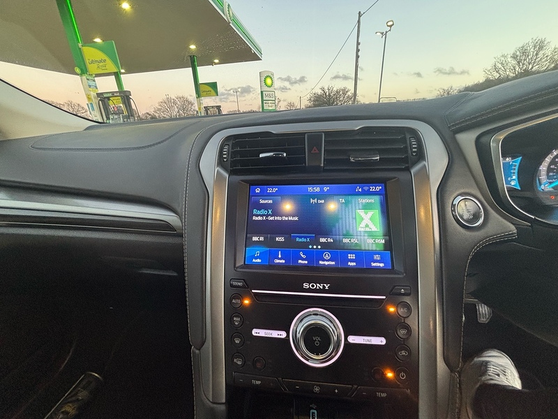 Ford Mondeo 2.0 TiVCT Vignale Estate 5dr Petrol Hybrid CVT Euro 6 (s/s) (187 ps) - U10003632