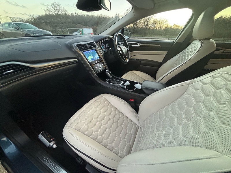 Ford Mondeo 2.0 TiVCT Vignale Estate 5dr Petrol Hybrid CVT Euro 6 (s/s) (187 ps) - U10003632