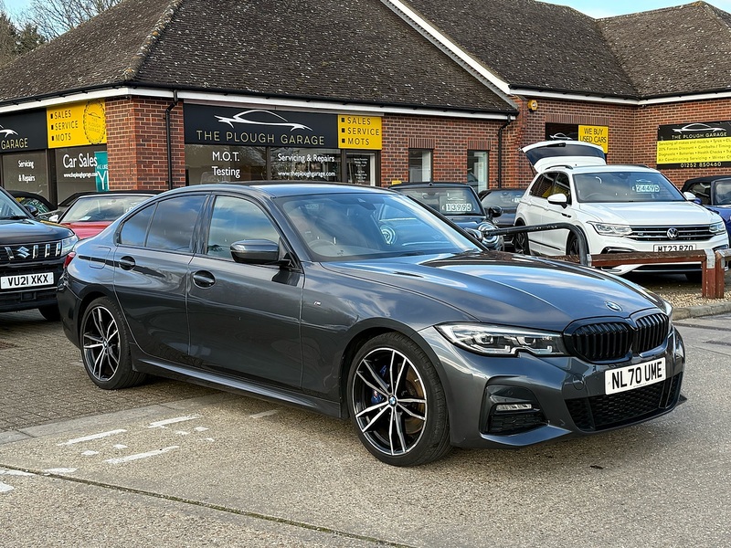 BMW 3 Series 2.0 320i M Sport Saloon 4dr Petrol Auto Euro 6 (s/s) (184 ps) - U10003633