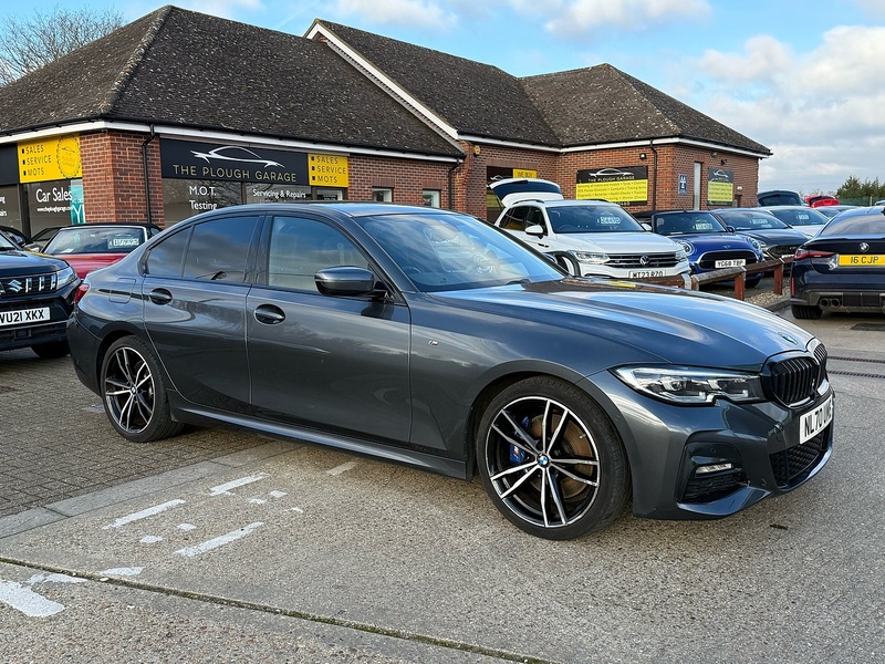 BMW 3 Series 2.0 320i M Sport Saloon 4dr Petrol Auto Euro 6 (s/s) (184 ps) - U10003633