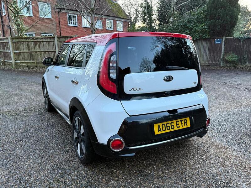 Kia Soul 1.6 CRDi Mixx Euro 6 5dr - U10003634