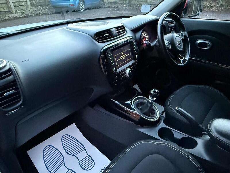 Kia Soul 1.6 CRDi Mixx Euro 6 5dr - U10003634