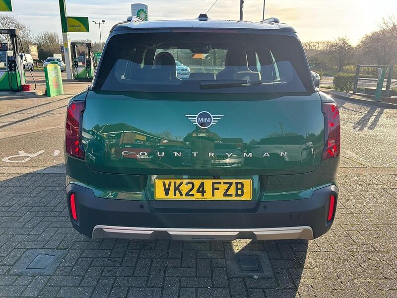 MINI Countryman Countryman Exclusive SUV 1 Automatic Petrol Hybrid - U10003636