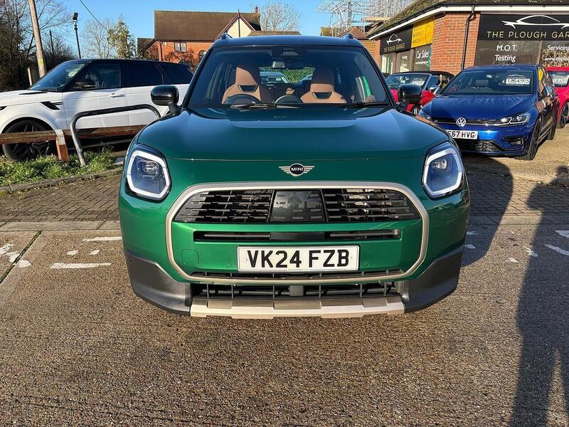 MINI Countryman Countryman Exclusive SUV 1 Automatic Petrol Hybrid - U10003636