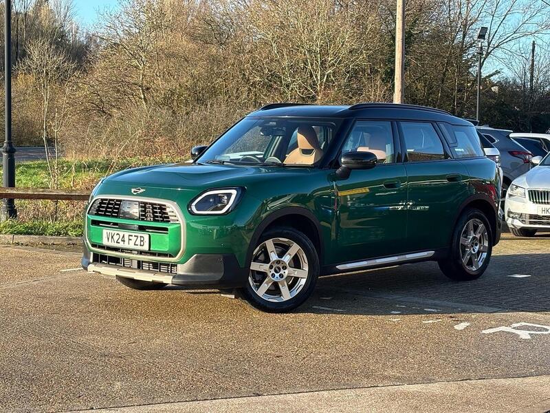 MINI Countryman Countryman Exclusive SUV 1 Automatic Petrol Hybrid - U10003636