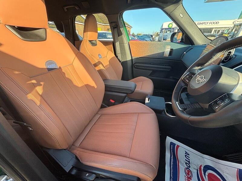 MINI Countryman Countryman Exclusive SUV 1 Automatic Petrol Hybrid - U10003636