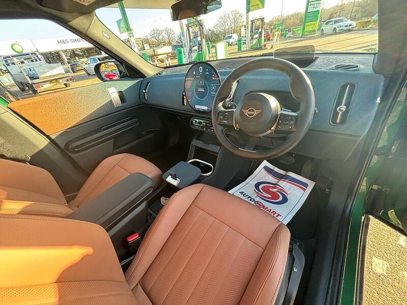 MINI Countryman Countryman Exclusive SUV 1 Automatic Petrol Hybrid - U10003636