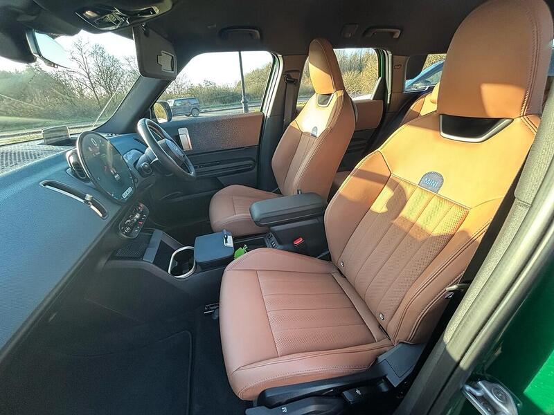 MINI Countryman Countryman Exclusive SUV 1 Automatic Petrol Hybrid - U10003636