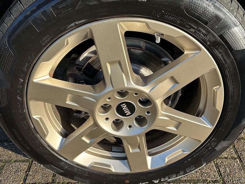 MINI Countryman Countryman Exclusive SUV 1 Automatic Petrol Hybrid - U10003636