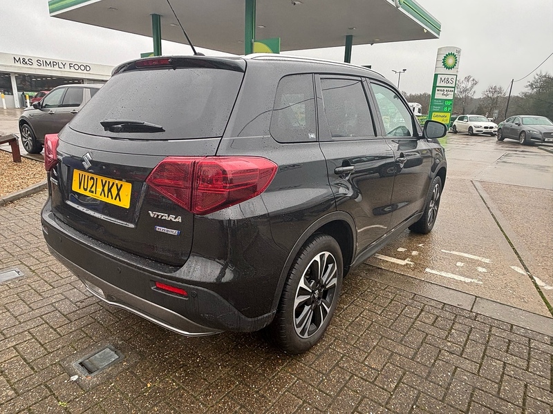 Suzuki Vitara Vitara SZ5 SUV 1 Automatic Petrol Hybrid - U10003637