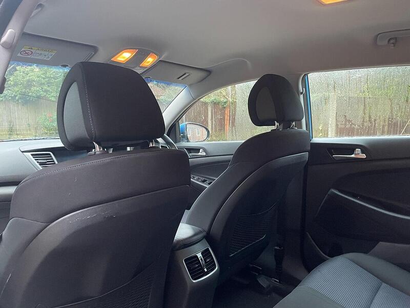 Hyundai TUCSON 2.0 CRDi Blue Drive SE Nav SUV 5dr Diesel Manual Euro 6 (s/s) (136 ps) - U10003642