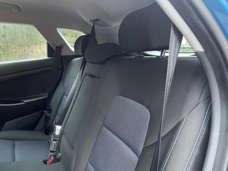 Hyundai TUCSON 2.0 CRDi Blue Drive SE Nav SUV 5dr Diesel Manual Euro 6 (s/s) (136 ps) - U10003642