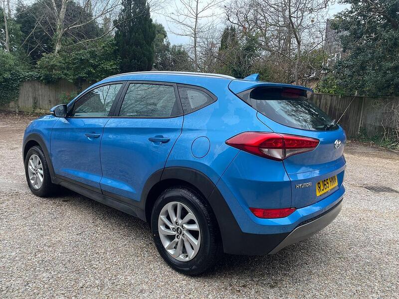 Hyundai TUCSON 2.0 CRDi Blue Drive SE Nav SUV 5dr Diesel Manual Euro 6 (s/s) (136 ps) - U10003642