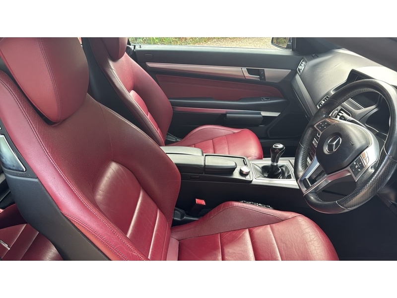 Mercedes-Benz E Class 2.1 E220 CDI AMG Sport Cabriolet Euro 5 (s/s) 2dr - U10003644