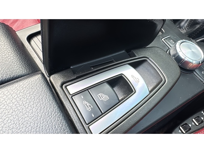 Mercedes-Benz E Class 2.1 E220 CDI AMG Sport Cabriolet Euro 5 (s/s) 2dr - U10003644