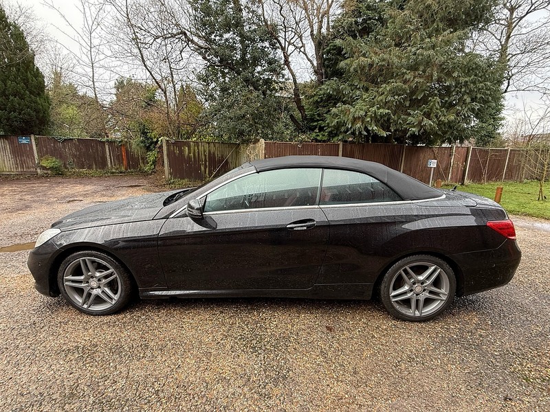 Mercedes-Benz E Class 2.1 E220 CDI AMG Sport Cabriolet 2dr Diesel Manual Euro 5 (s/s) (170 ps) - U10003644