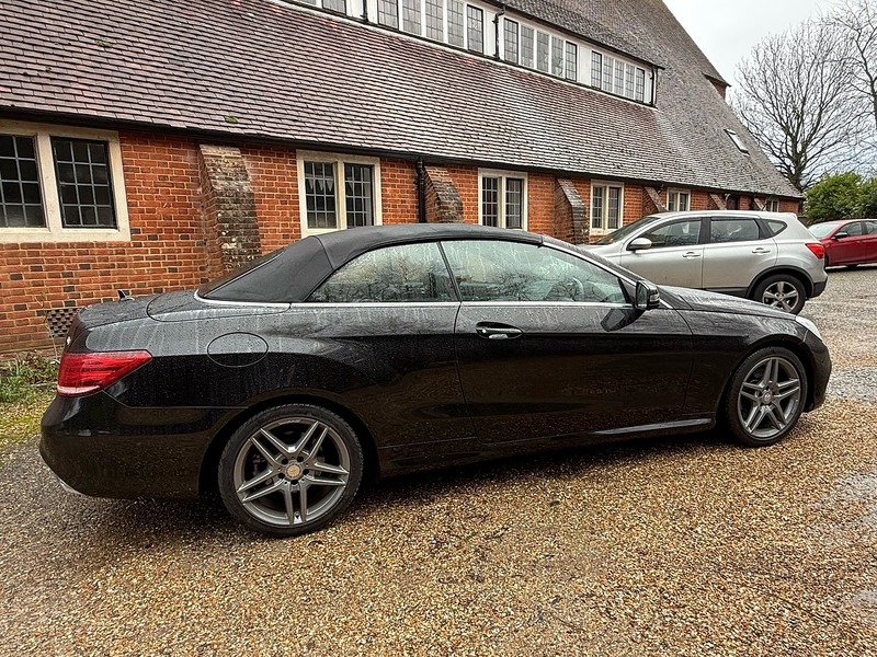 Mercedes-Benz E Class 2.1 E220 CDI AMG Sport Cabriolet 2dr Diesel Manual Euro 5 (s/s) (170 ps) - U10003644