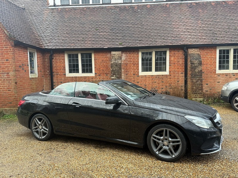 Mercedes-Benz E Class 2.1 E220 CDI AMG Sport Cabriolet 2dr Diesel Manual Euro 5 (s/s) (170 ps) - U10003644