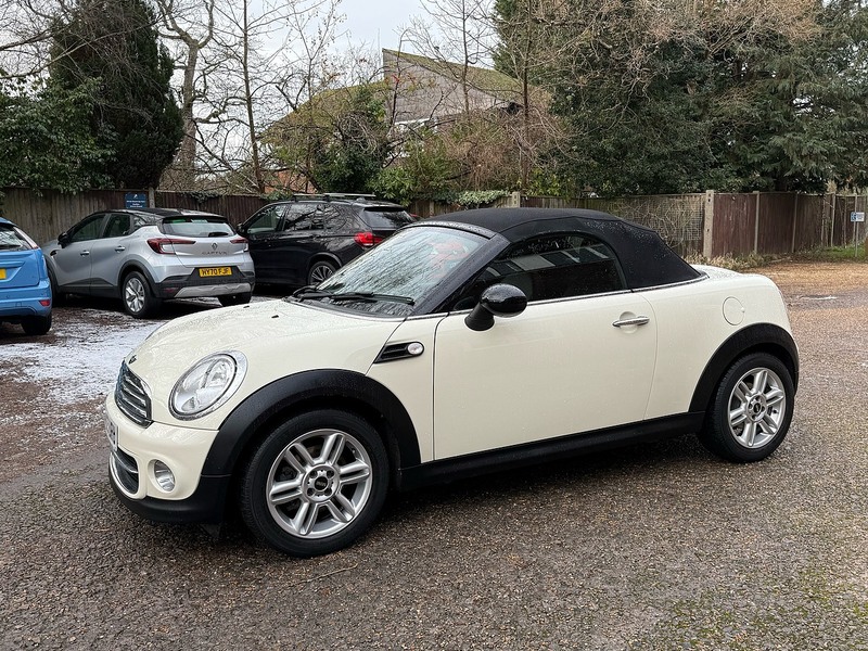 MINI Roadster 1.6 Cooper Convertible 2dr Petrol Manual Euro 6 (s/s) (122 ps) - U10003648