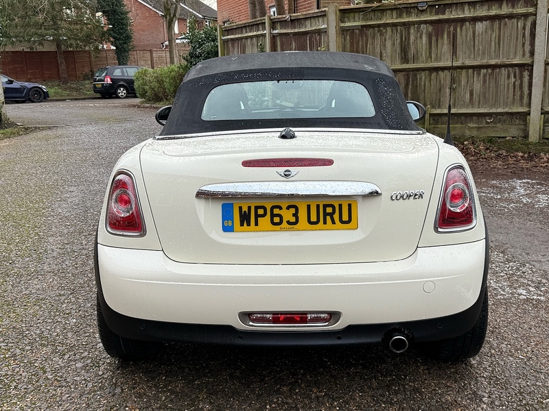 MINI Roadster 1.6 Cooper Convertible 2dr Petrol Manual Euro 6 (s/s) (122 ps) - U10003648