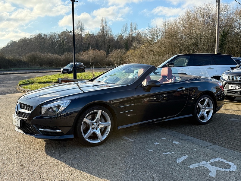 Mercedes-Benz SL 3.5 SL350 V6 BlueEfficiency Convertible 2dr Petrol G-Tronic Euro 5 (s/s) (306 ps) - U10003651