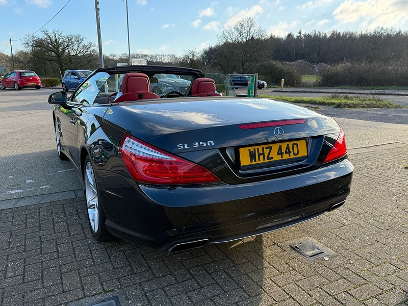 Mercedes-Benz SL 3.5 SL350 V6 BlueEfficiency Convertible 2dr Petrol G-Tronic Euro 5 (s/s) (306 ps) - U10003651