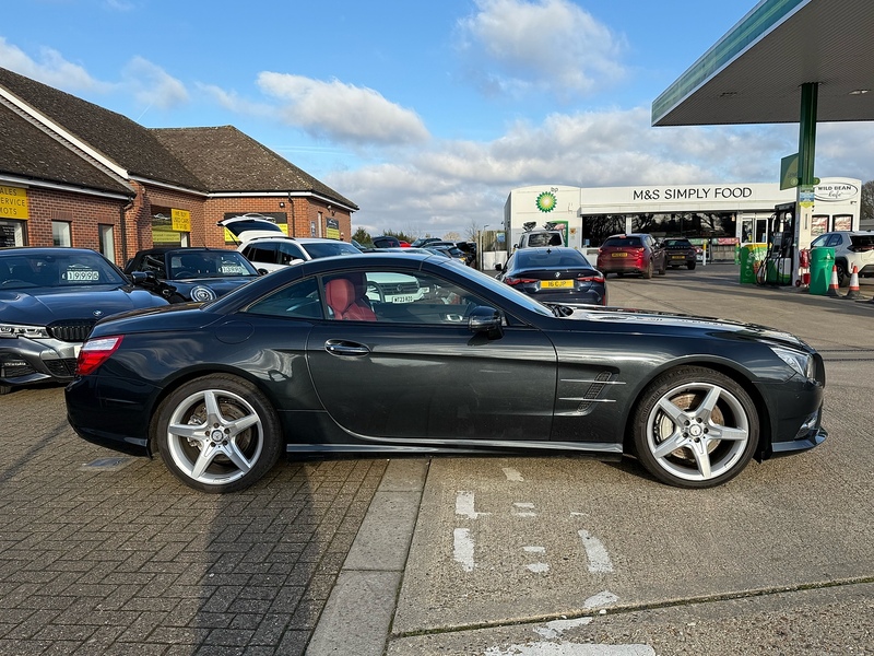Mercedes-Benz SL 3.5 SL350 V6 BlueEfficiency Convertible 2dr Petrol G-Tronic Euro 5 (s/s) (306 ps) - U10003651