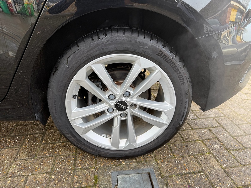 Audi A3 1.4 TFSIe 40 Sport Sportback 5dr Petrol Plug-in Hybrid S Tronic Euro 6 (s/s) 13kWh (204 ps) - U10003653