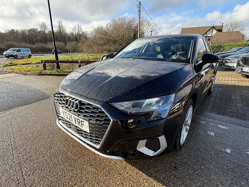 Audi A3 1.4 TFSIe 40 Sport Sportback 5dr Petrol Plug-in Hybrid S Tronic Euro 6 (s/s) 13kWh (204 ps) - U10003653
