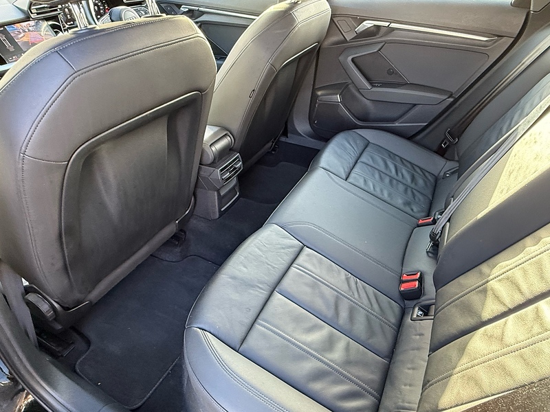 Audi A3 1.4 TFSIe 40 Sport Sportback 5dr Petrol Plug-in Hybrid S Tronic Euro 6 (s/s) 13kWh (204 ps) - U10003653