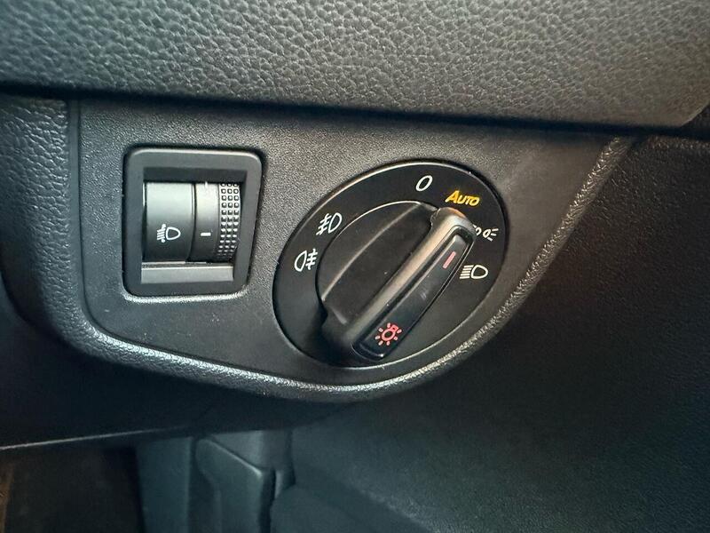 Volkswagen Polo 1.0 TSI GPF SEL Hatchback 5dr Petrol Manual Euro 6 (s/s) (115 ps) - U10003659