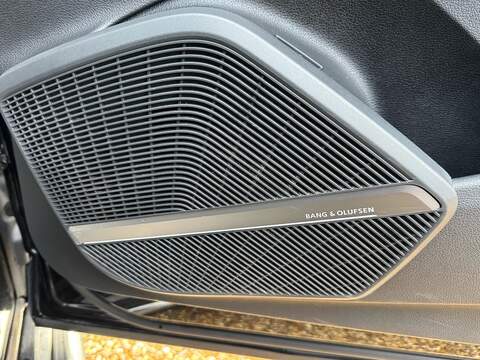 Audi Q5 2.0 TFSI 45 Vorsprung SUV 5dr Petrol S Tronic quattro Euro 6 (s/s) (245 ps) - U10003666