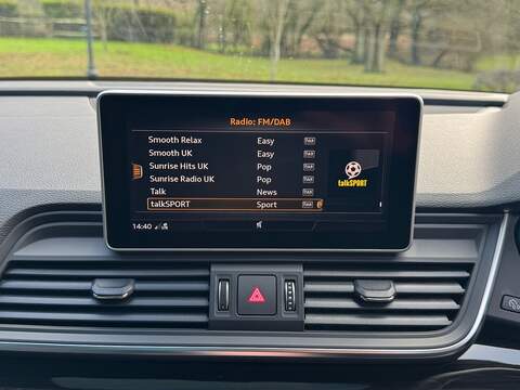 Audi Q5 2.0 TFSI 45 Vorsprung SUV 5dr Petrol S Tronic quattro Euro 6 (s/s) (245 ps) - U10003666