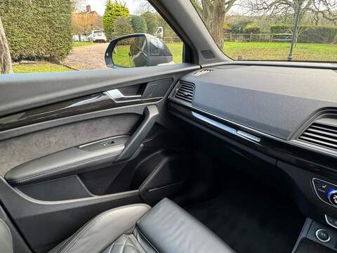 Audi Q5 2.0 TFSI 45 Vorsprung SUV 5dr Petrol S Tronic quattro Euro 6 (s/s) (245 ps) - U10003666