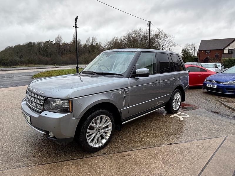 Land Rover Range Rover 4.4 TD V8 Westminster SUV 5dr Diesel Auto 4WD Euro 5 (313 bhp) - U10003667