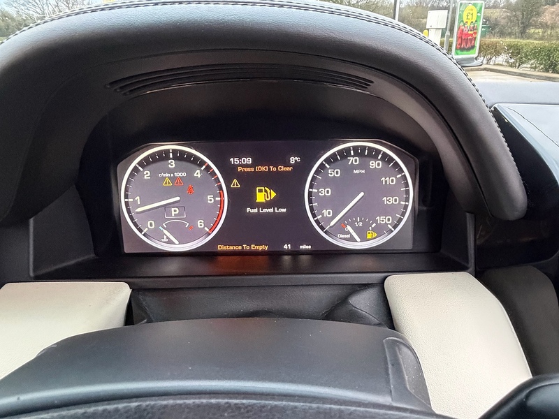 Land Rover Range Rover 4.4 TD V8 Westminster SUV 5dr Diesel Auto 4WD Euro 5 (313 bhp) - U10003667