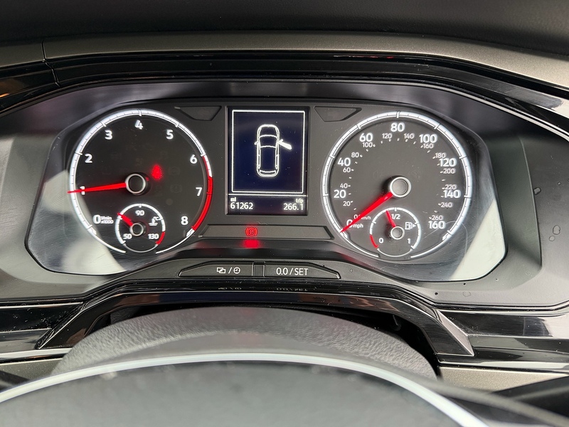 Volkswagen Polo 1.0 TSI Match Hatchback 5dr Petrol Manual Euro 6 (s/s) (95 ps) - U10003671