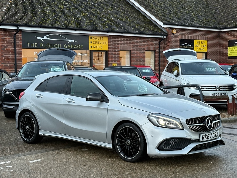 Mercedes-Benz A Class 1.6 A180 AMG Line (Premium) Hatchback 5dr Petrol 7G-DCT Euro 6 (s/s) (122 ps) - U10003677