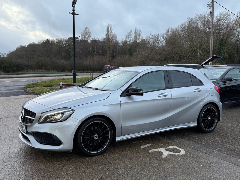 Mercedes-Benz A Class 1.6 A180 AMG Line (Premium) Hatchback 5dr Petrol 7G-DCT Euro 6 (s/s) (122 ps) - U10003677