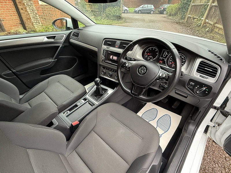 Volkswagen Golf 1.4 TSI BlueMotion Tech Match Edition Hatchback 5dr Petrol Manual Euro 6 (s/s) (125 ps) - U10003679