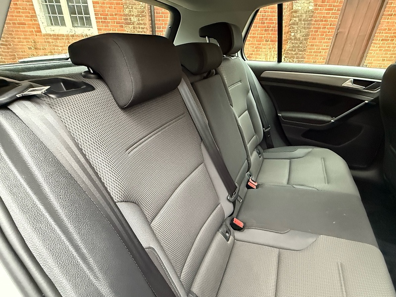 Volkswagen Golf 1.4 TSI BlueMotion Tech Match Edition Hatchback 5dr Petrol Manual Euro 6 (s/s) (125 ps) - U10003679