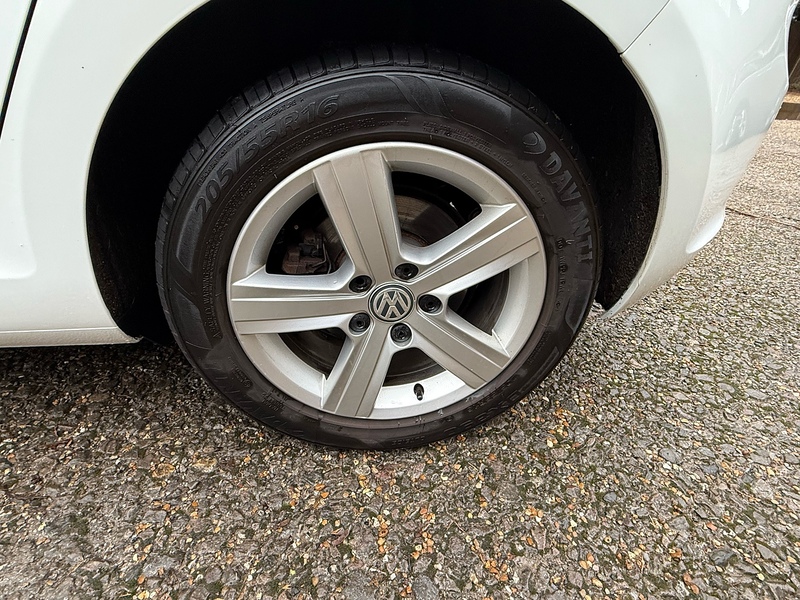 Volkswagen Golf 1.4 TSI BlueMotion Tech Match Edition Hatchback 5dr Petrol Manual Euro 6 (s/s) (125 ps) - U10003679