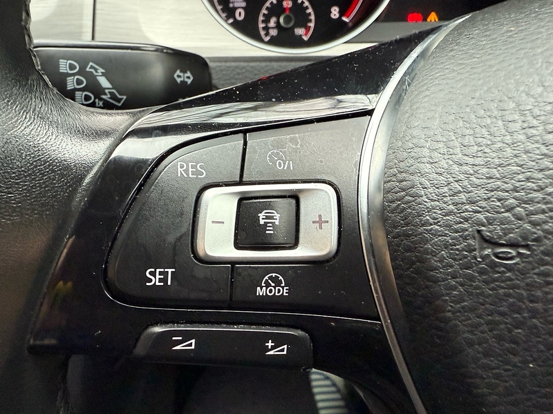 Volkswagen Golf 1.4 TSI BlueMotion Tech Match Edition Hatchback 5dr Petrol Manual Euro 6 (s/s) (125 ps) - U10003679