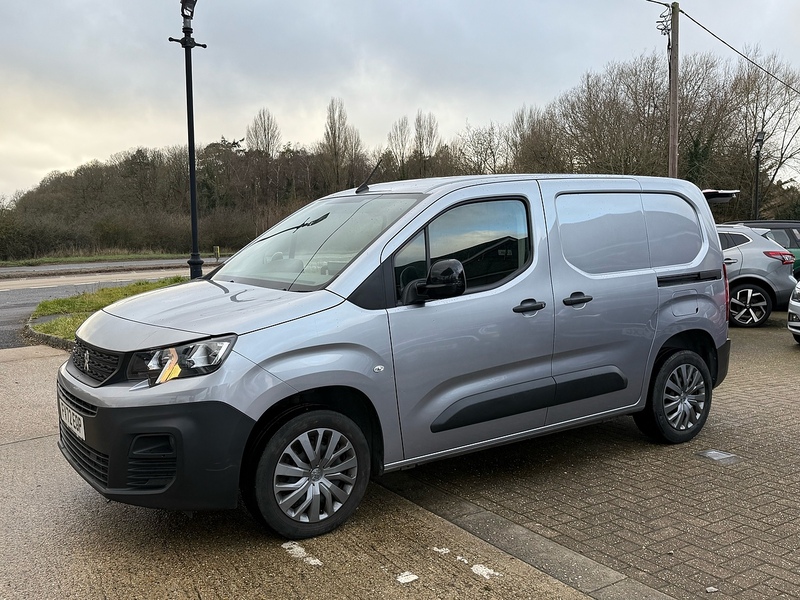 Peugeot Partner 1.5 BlueHDi 1000 Professional Premium Standard Panel Van 5dr Diesel Manual SWB Euro 6 (100 bhp) - U10003680