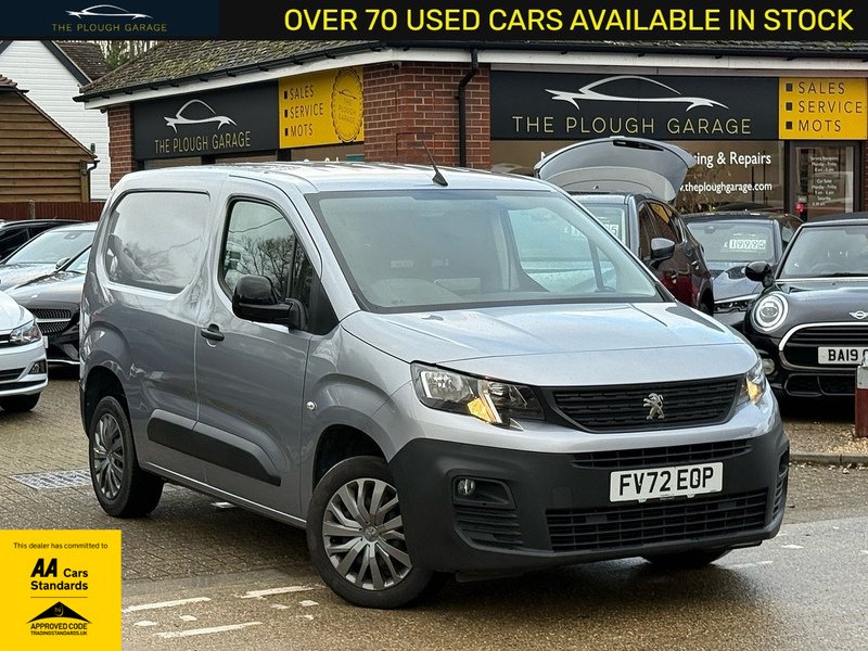 Peugeot Partner 1.5 BlueHDi 1000 Professional Premium Standard Panel Van 5dr Diesel Manual SWB Euro 6 (100 bhp) - U10003680