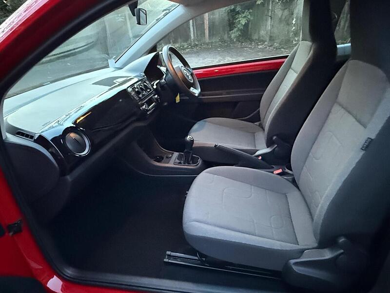 Volkswagen up! 1.0 Move up! Hatchback 3dr Petrol Manual Euro 5 (60 ps) - U10003682