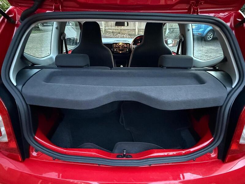 Volkswagen up! 1.0 Move up! Hatchback 3dr Petrol Manual Euro 5 (60 ps) - U10003682