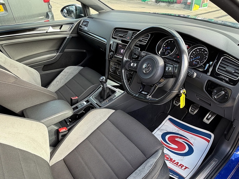 Volkswagen Golf 2.0 TSI BlueMotion Tech R Hatchback 5dr Petrol Manual 4Motion Euro 6 (s/s) (300 ps) - U10003683