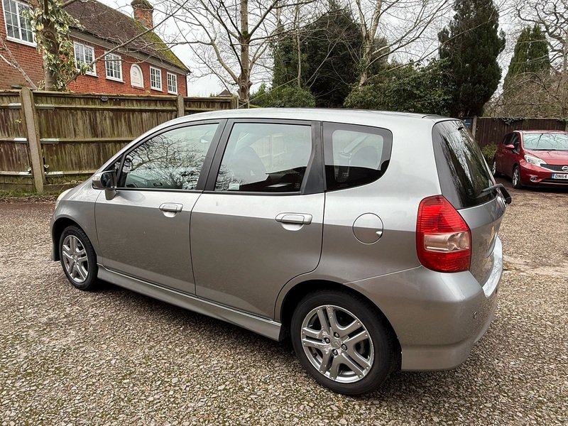 Honda Jazz 1.4 i-DSI SE Sport Hatchback 5dr Petrol Manual (137 g/km, 82 bhp) - U10003685